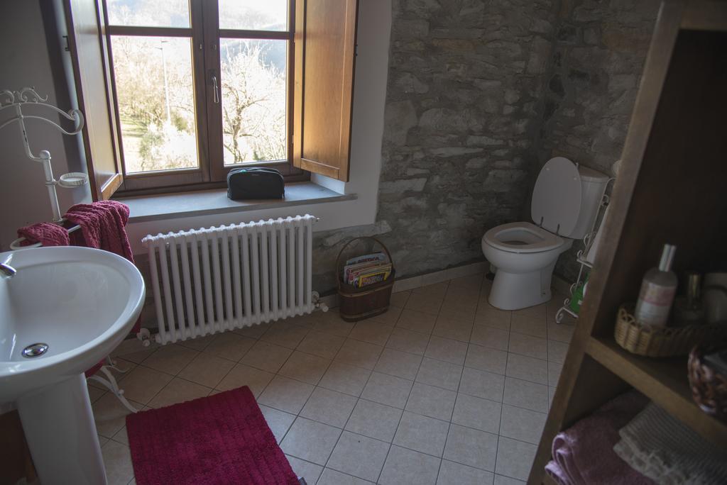 I Poggi Di Grace Acomodação com café da manhã Fivizzano Quarto foto