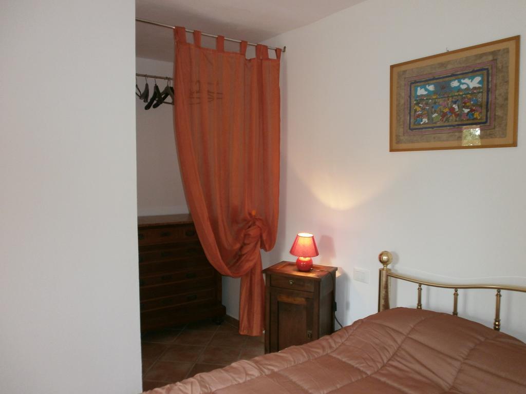 I Poggi Di Grace Acomodação com café da manhã Fivizzano Quarto foto