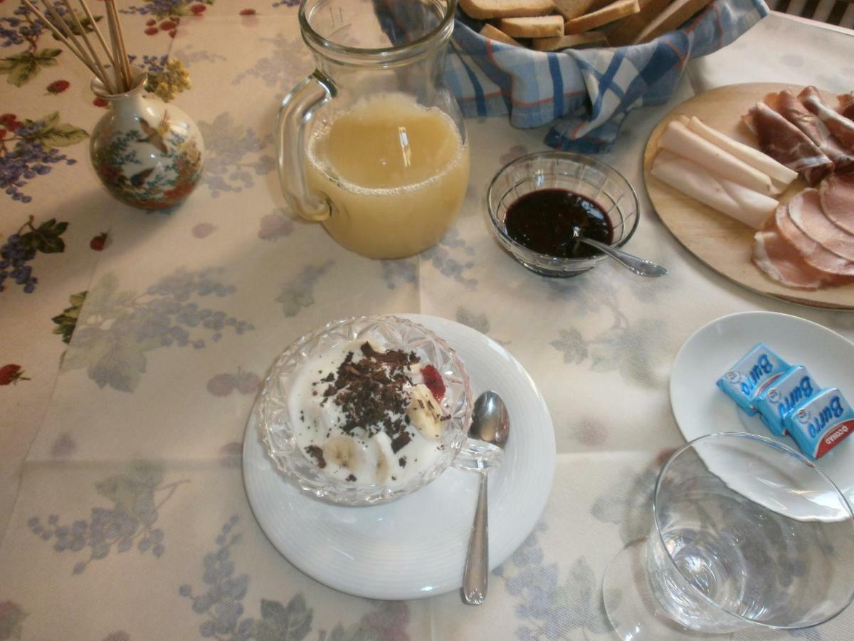 I Poggi Di Grace Acomodação com café da manhã Fivizzano Exterior foto